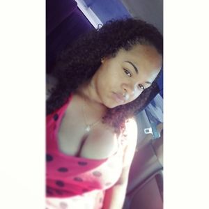 Meet your Posher, Charmaine