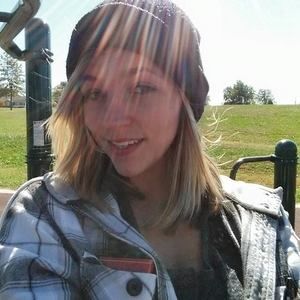 Meet your Posher, Amber