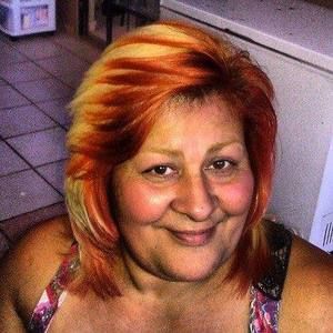 Meet your Posher, Yvette