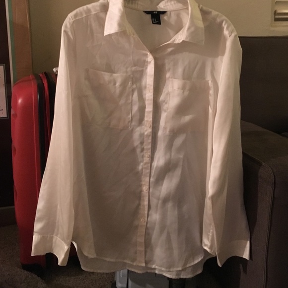 White dress button down shirt. - Picture 2 of 3