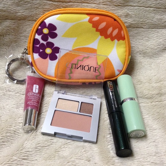 Clinique Makeup Set