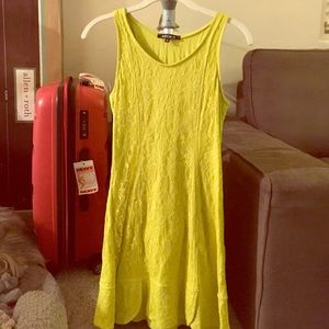 Lace yellow dress