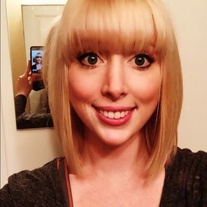 Meet your Posher, Emily