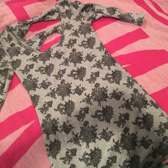 Super cute tight fitting wet seal mini dress