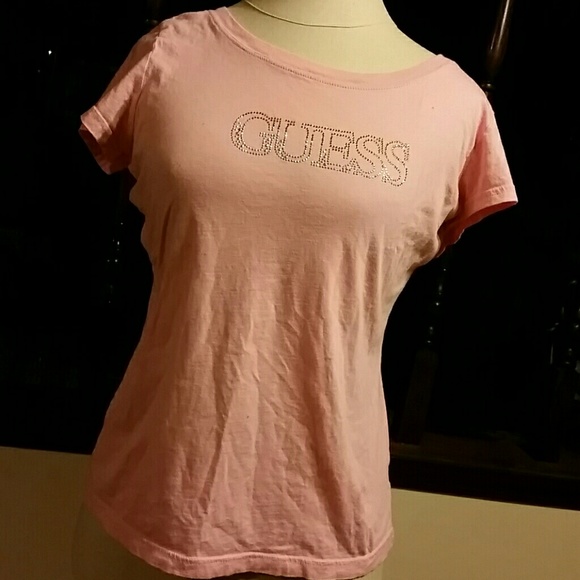 GUESS TEE-SHIRT! ! - Picture 2 of 2