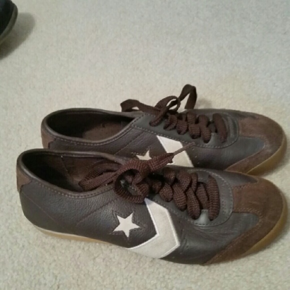 Converse shoes women's 7