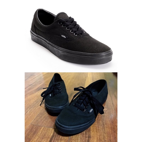SOLD 💢 Vans Authentic Black on Black