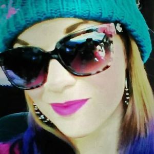 Meet your Posher, Brianna