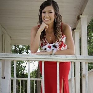 Meet your Posher, Breanna