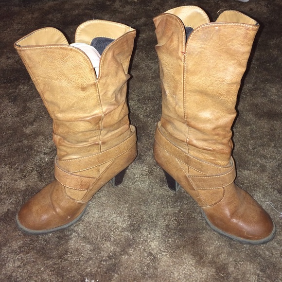 Boots - Picture 2 of 2