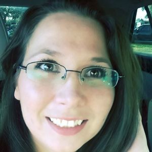 Meet your Posher, Lacey