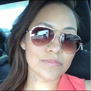 Meet your Posher, Fabiola