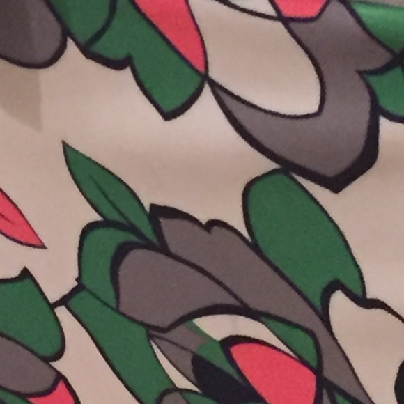 Meet your Posher, Katy - Picture 1 of 1