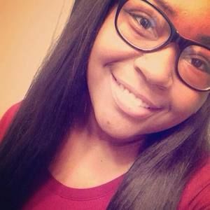 Meet your Posher, Danaejah