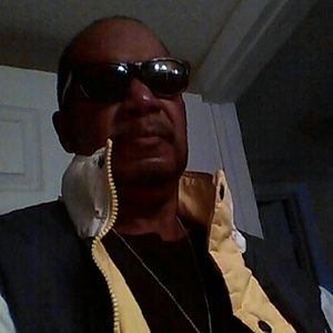 Meet your Posher, Clifford