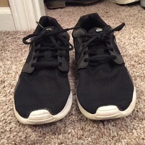 Like new Nike Women's Koshe