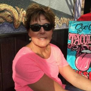 Meet your Posher, Mindy