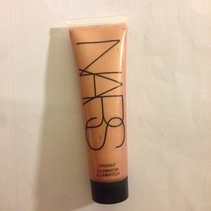 NARS ILLUMINATOR IN "ORGASM"