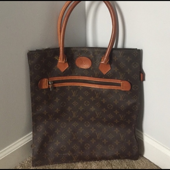 Louis Vuitton Handbag