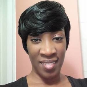 Meet your Posher, Tonya