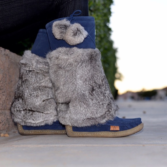 Limited Edition Lukluks mukluks boots