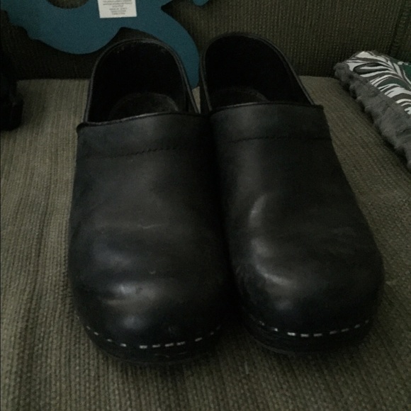 Dansko black size 40 (9.5-10)