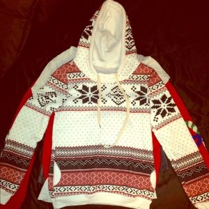 Cutest sweatshirt ever😜