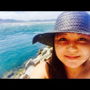 Meet your Posher, Natalie