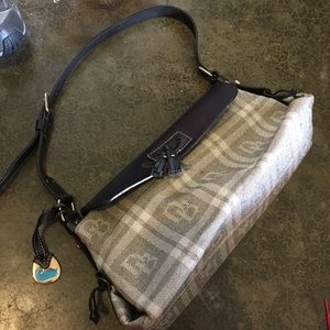 Dooney & Bourke authentic