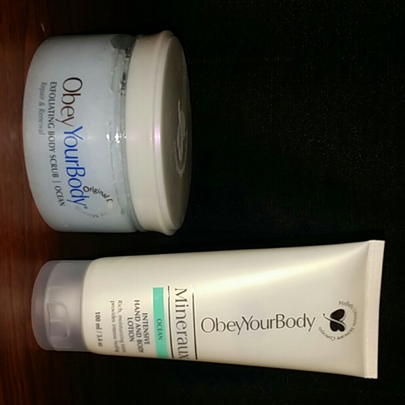 Exfoliating body scrub and hand lotion.
