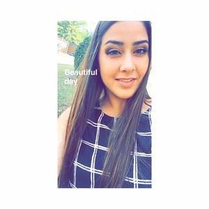 Meet your Posher, Hannah