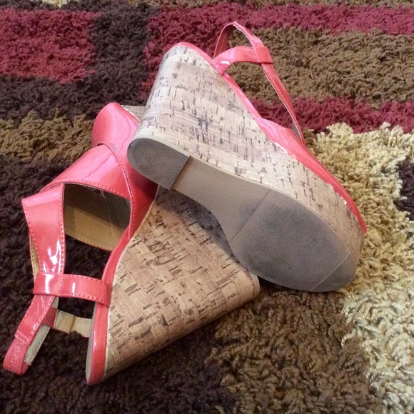 Gorgeous Apricot Wedges!! 🌼🌻 - Picture 4 of 4