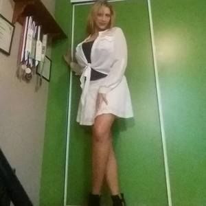 Meet your Posher, Julie