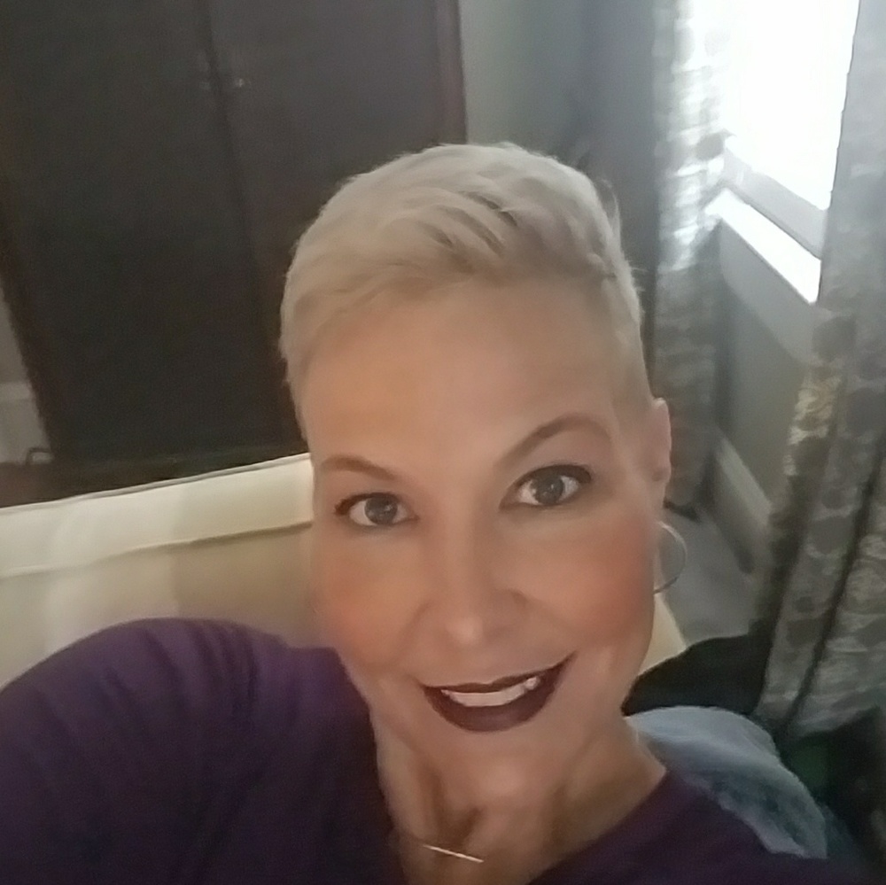 Meet your Posher, Tracy