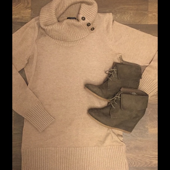 Gorgeous Tan Sweater