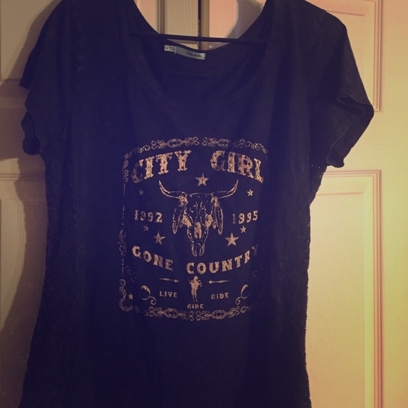Brand new Tee!
