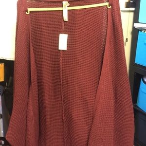 Maroon knit slouchy cardigan