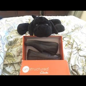 Clarks Unstructured Leather Slip-on Shoes