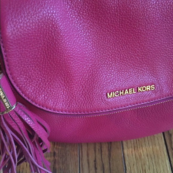 Authentic Michael Kors Crossbody - image 3