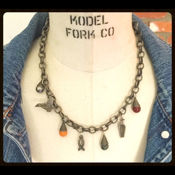 🎀BUNDLED🎀Unique Lucite Metal Charm Link Necklace - Picture 2 of 3