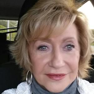 Meet your Posher, Lynn