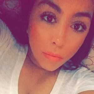 Meet your Posher, Cinthia