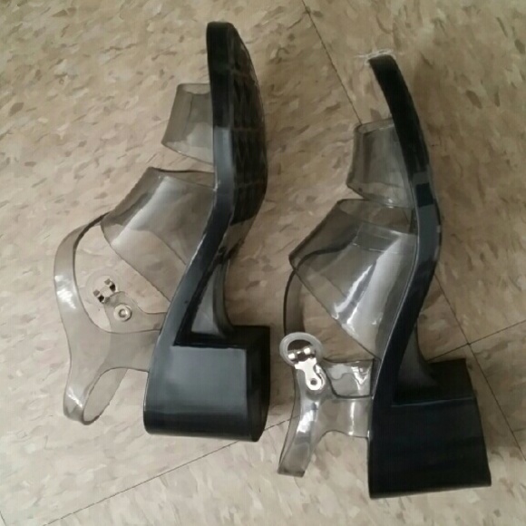 AA Jelly Sandals