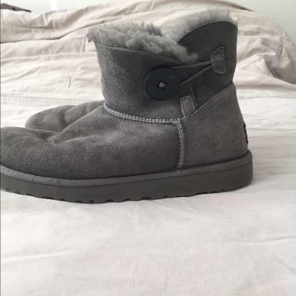 Mini Bailey Button Uggs Boots
