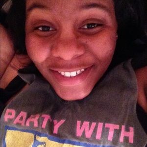 Meet your Posher, Joy