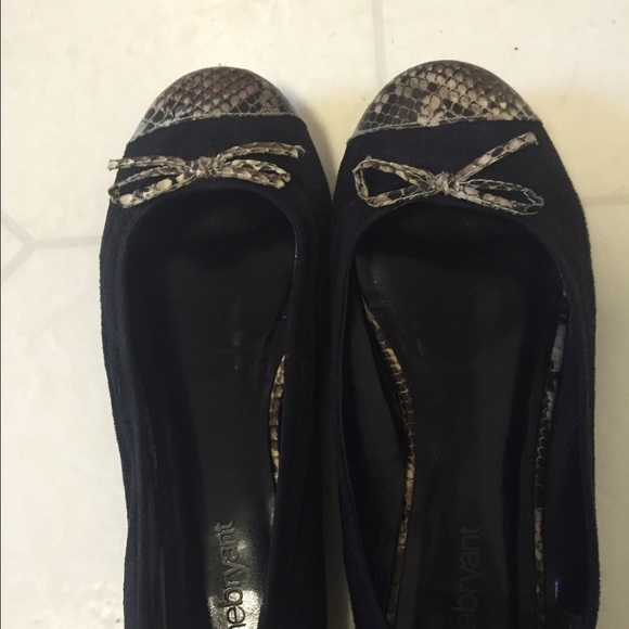 Lane Bryant Black Flats with Snake Skin Detail