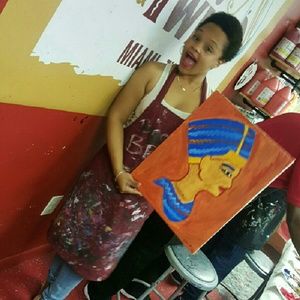 Meet your Posher, Naima