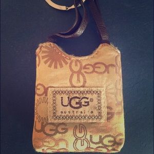 Ugg phone keychain