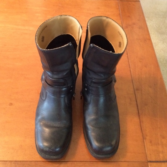 Harley Davidson leather boots