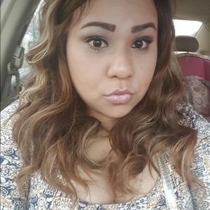 Meet your Posher, Liz